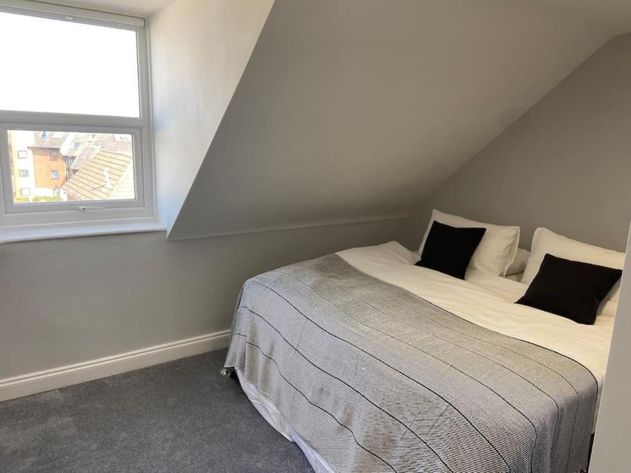 Large Boutique Self Catering Southsea Holiday Flat Portsmouth Exterior foto